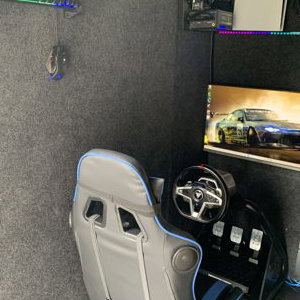 Gaming Van inside5