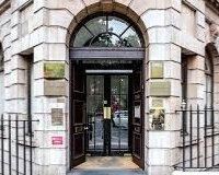 Our Harley St Salon or we come to you.