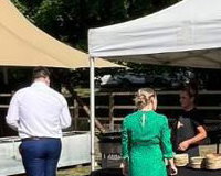 TT Catering | Wedding waiter / waitressing staff