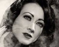 Elouise Bond Image