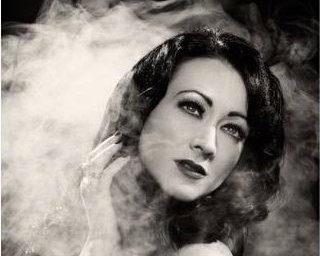 Elouise Bond Image