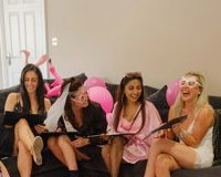 hen party life drawing 4