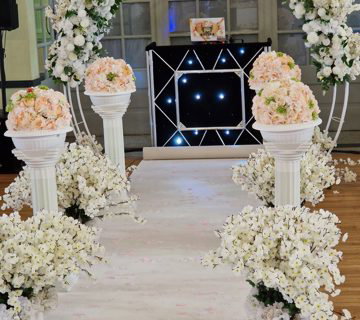 Walkway, aisle walkway