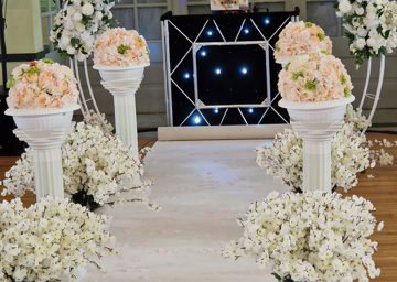 Walkway, aisle walkway