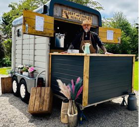 Horsebox bar