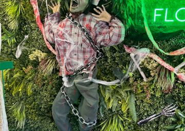 Halloween Zombie Wall.jpg