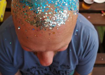 Festival glitter head
