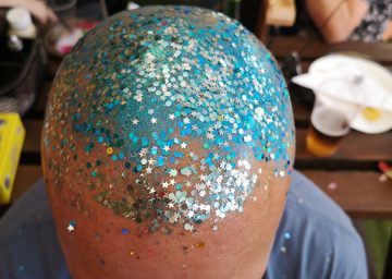 Festival glitter head