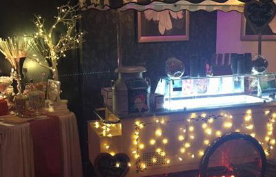 Night time service ready to give great ice-cream