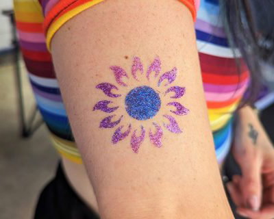 glitter tattoo