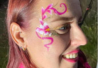 Dancing Brush Face Painting