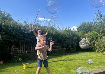 Giant Bubbles