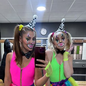 Clowns!