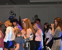 Line dance calling