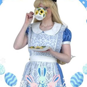 Alice in Queenie Land