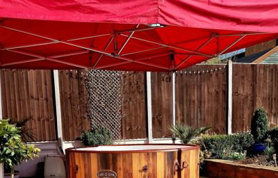 hot tub hire