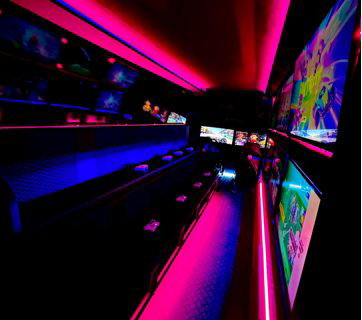 Gaming Van - Pink