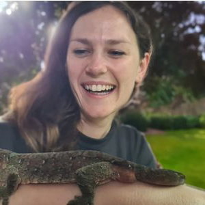 Mossy gecko with guest.