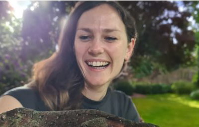 Mossy gecko with guest.