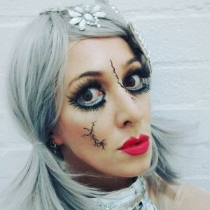 Themed entertainment 