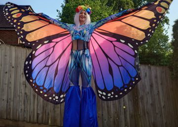 Stilt walking 