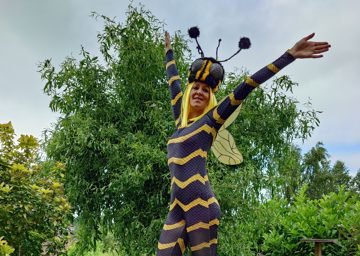 Bumble bee