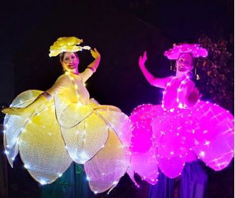 Stilt walker