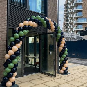 Corporate Spiral Arch 