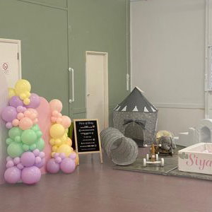 Soft Play Hire & Balloon Arch 