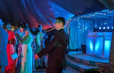 Wedding in the woods, Chipping Norton