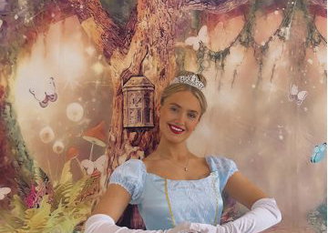 The Glass Slipper Princess.jpeg
