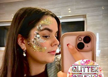 Glamour looks