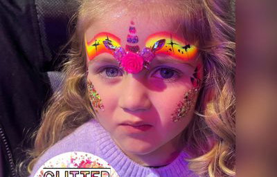 NEON unicorn
