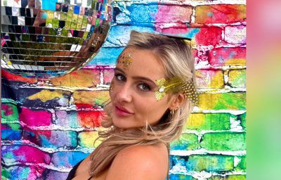 Subtle glitter glamour looks