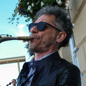 Saxophonist leather 