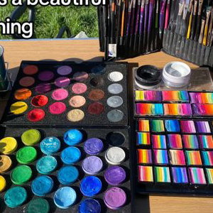 Facepaint Kit.png