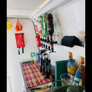 cocktail area.jpg