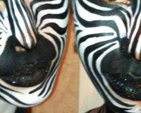 Zebra body painting