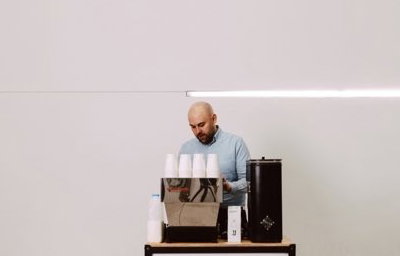 Pop-Up Coffee Bar Distant