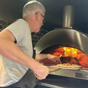 Pizza by Paul.JPG