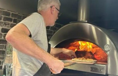 Pizza by Paul.JPG