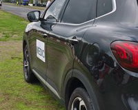 c2e3fdfc-333c-472d-983c-75c91ef00a69.jpg