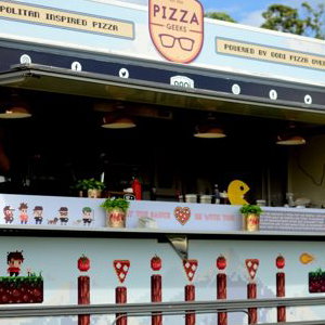 Pizza Geeks van 1.jpg