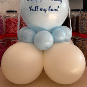 Money balloons