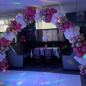Balloon arch