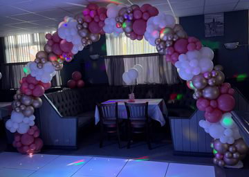 Balloon arch