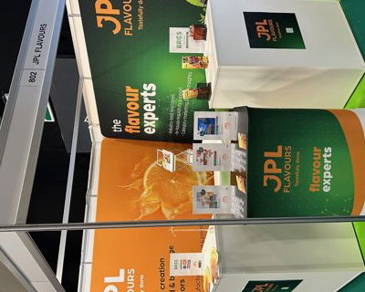 Stand Central exhibition stand at a live event