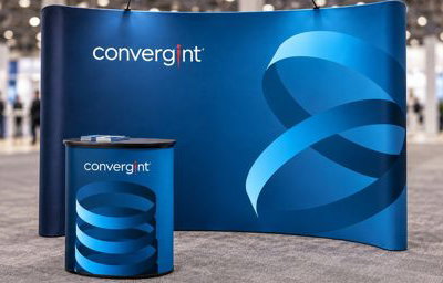 Curved pop-up exhibition stand