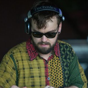 DJ3