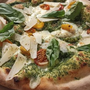 Pesto pizza.png